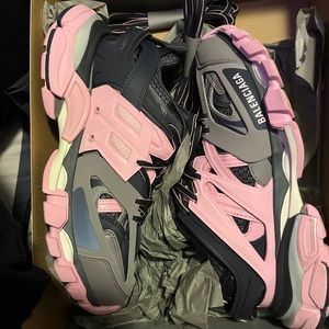 Navy/Grey/Pink Balenciaga sneakers.